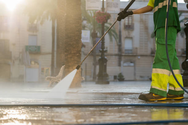 Best Pool Deck Cleaning  in Northwest Harwinton, CT